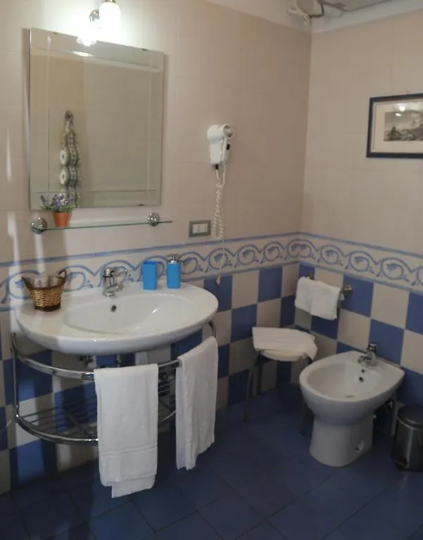 كاتانيا B&B La Vetreria Almaru إيطاليا